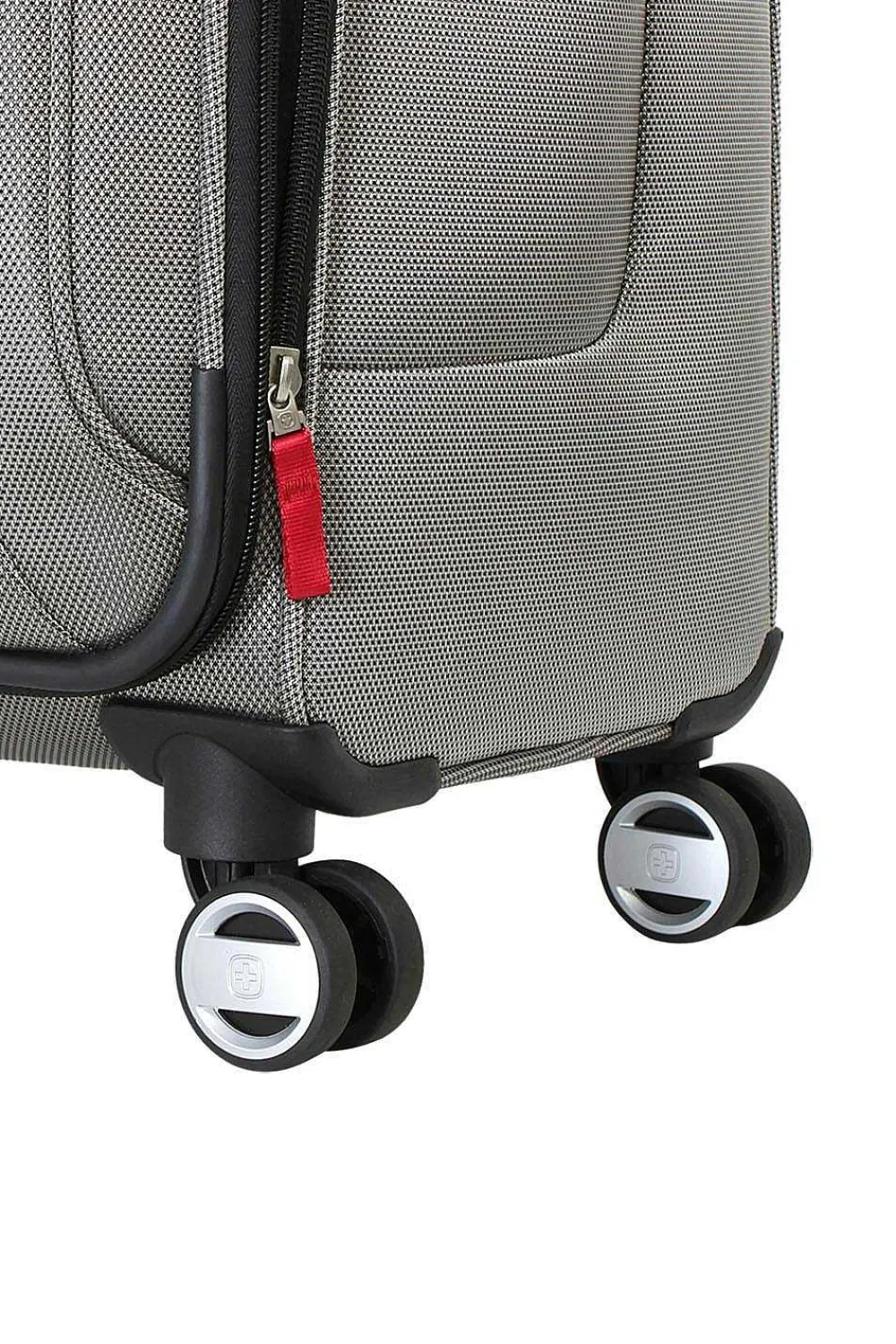 SWISSGEAR 6305 19" Expandable Carry On Spinner Luggage> New Arrivals