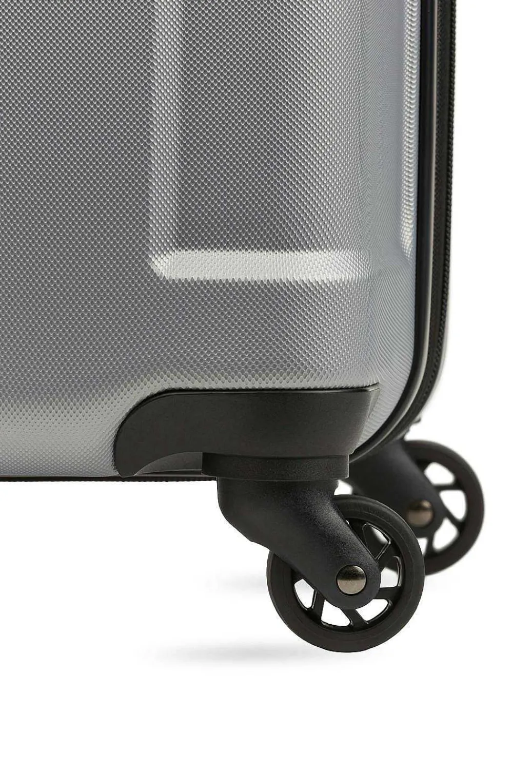 SWISSGEAR 3750 28" Expandable Hardside Spinner Luggage - Silver> Hardside