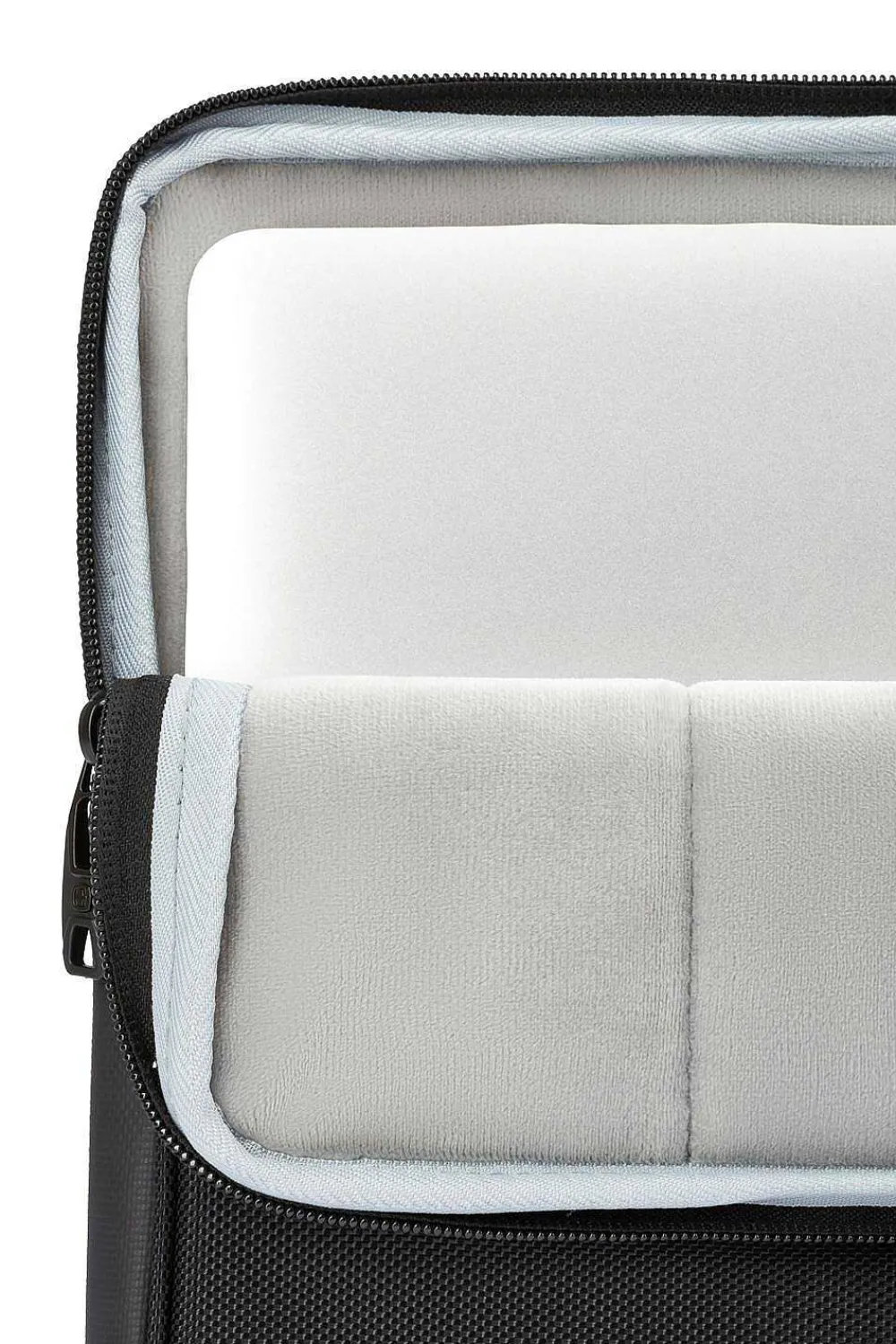 SWISSGEAR 3852 16" Padded Laptop Sleeve - Ballistic Black> Laptop Sleeves