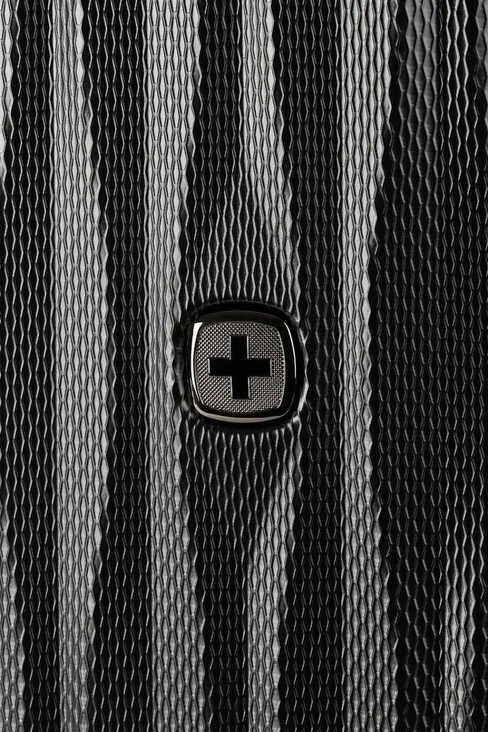 SWISSGEAR 7272 19" Usb Energie Expandable Carry On Hardside Spinner Luggage> Hardside