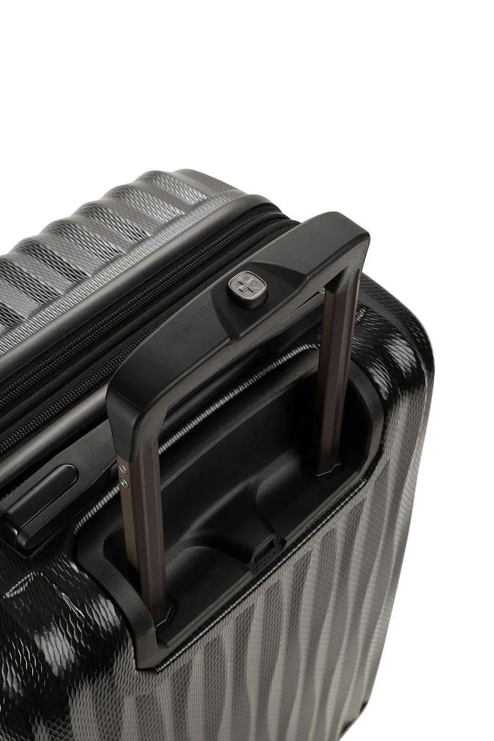 SWISSGEAR 7272 19" Usb Energie Expandable Carry On Hardside Spinner Luggage> Hardside