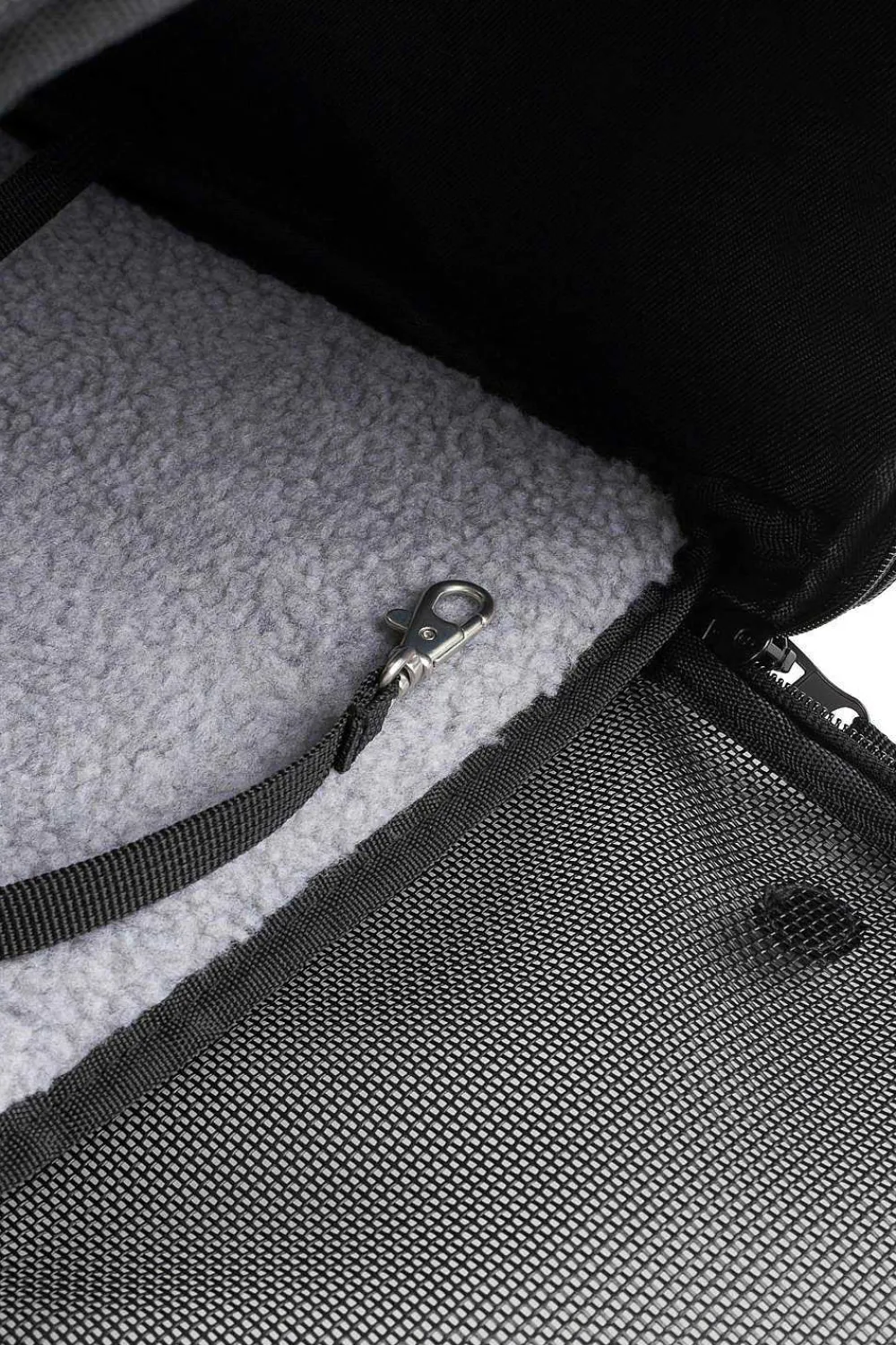 SWISSGEAR 3323 Carry-On Pet Carrier> Pet Carriers