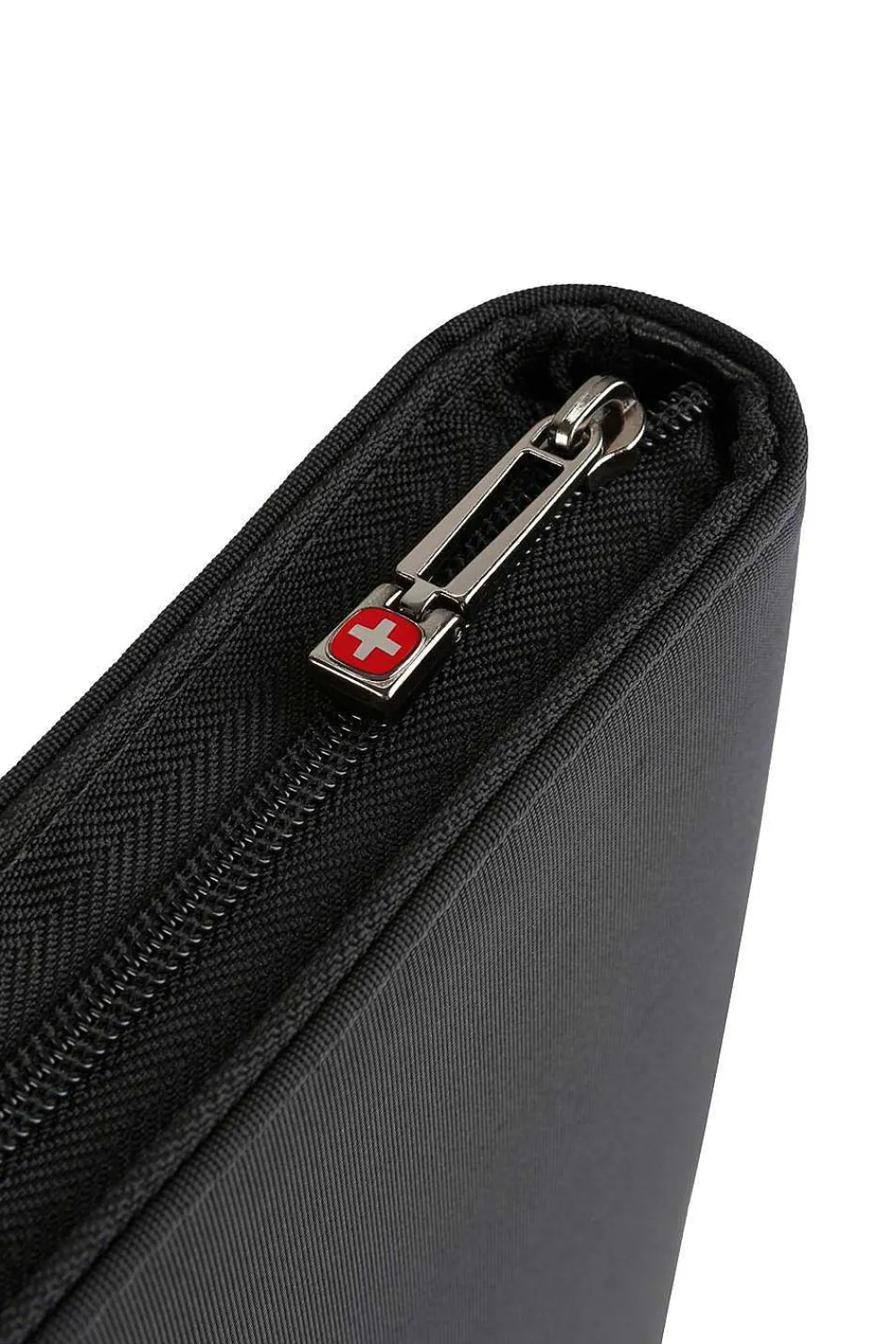 SWISSGEAR Wenger Objective Zippered Padfolio - Black> Padfolios & Card Cases